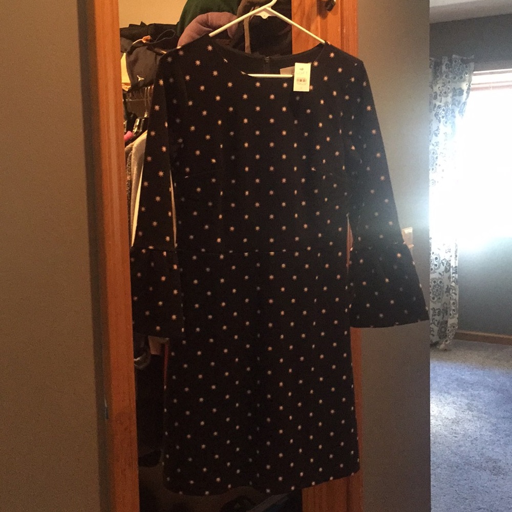 Bell sleeve dress